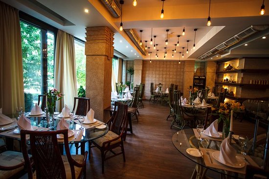 Fusion Restaurant Jeraffe