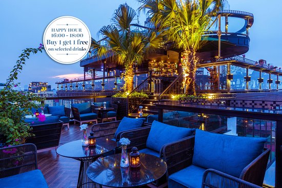 Lighthouse Sky Bar & Restaurant