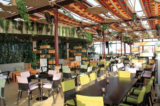 Boulevard Palace Restaurant