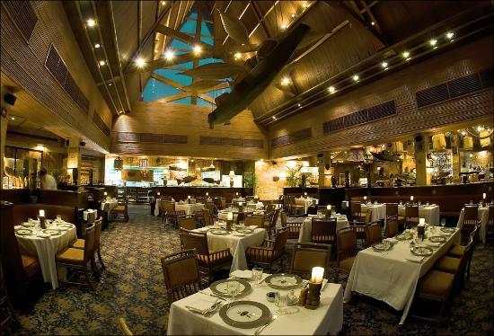 Trader Vic's Restaurant & Lounge